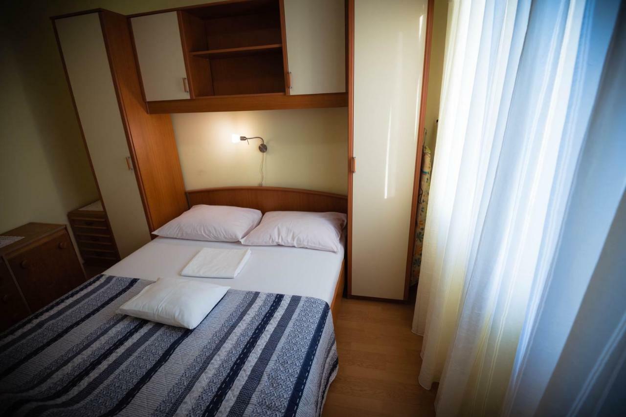 Apartmani Bare I Danica Grebaštica Kültér fotó