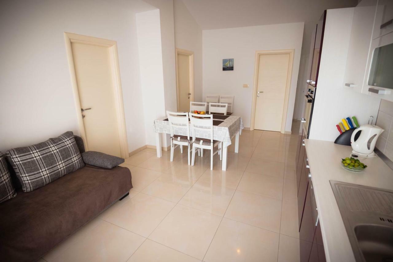 Apartmani Bare I Danica Grebaštica Kültér fotó